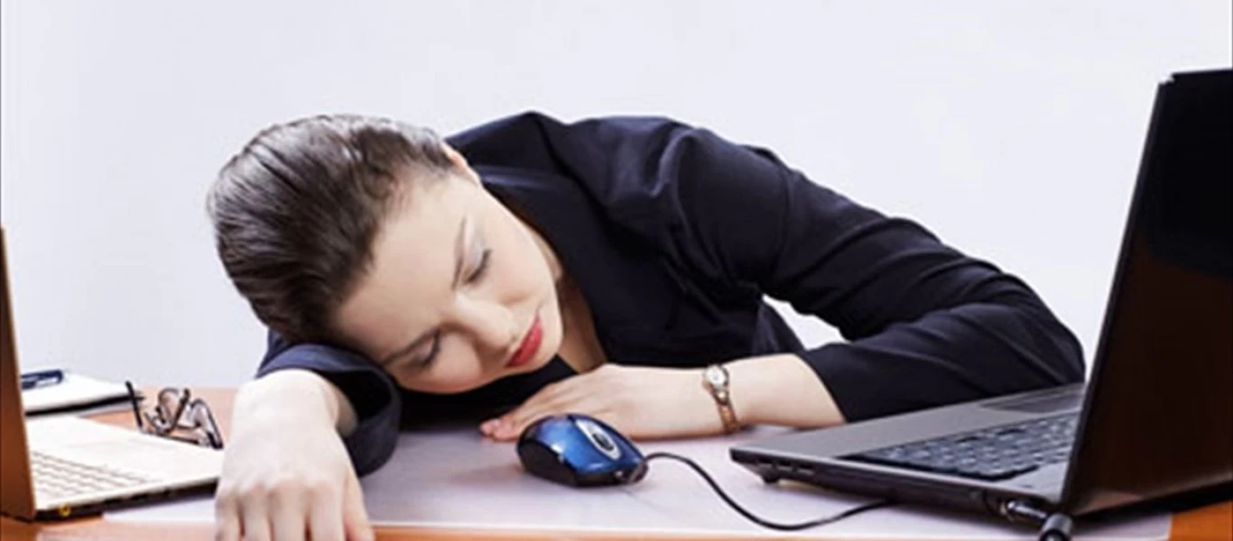 Μήπως αισθάνεστε συνέχεια κουρασμένοι; - Δείτε γιατί σας συμβαίνει αυτό